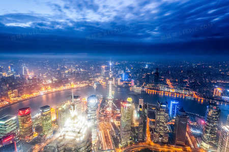 天使与恶魔：新角色登场引发的阵营对决